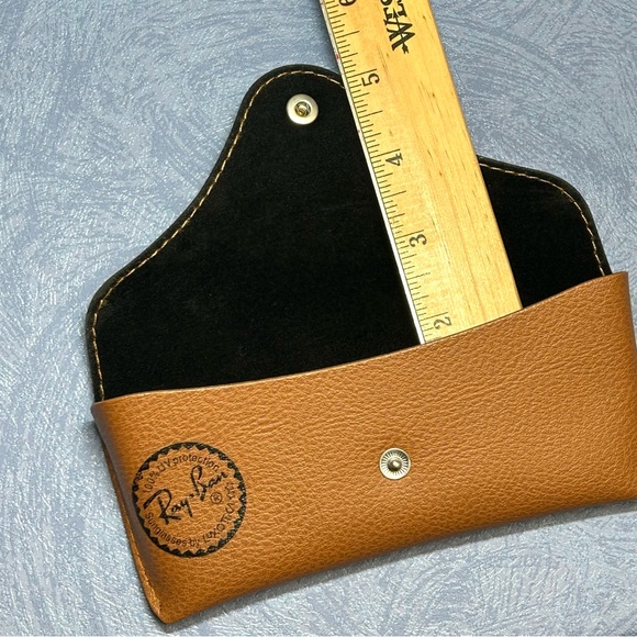 Ray Ban Unisex Sunglasses Eyewear UV Protective Case Only Light Brown - Picture 13 of 13